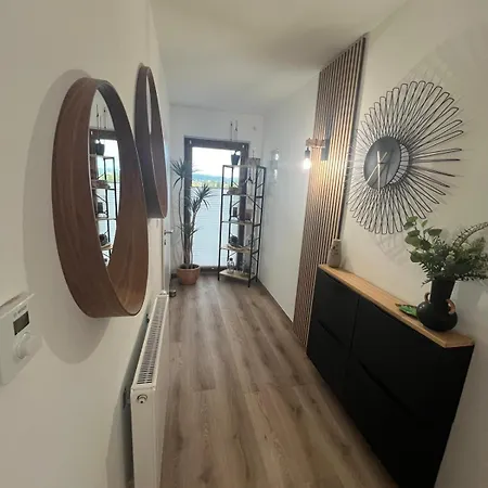 Voeslau Panorama Near Vienna Appartamento