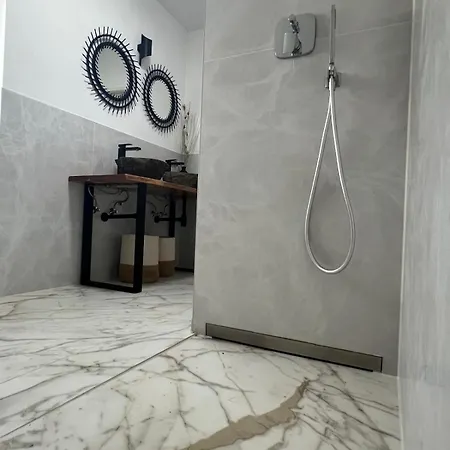 Apartament Voeslau Panorama Near Vienna